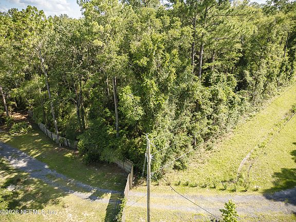 4th image of 3206 COUNTY ROAD 215
