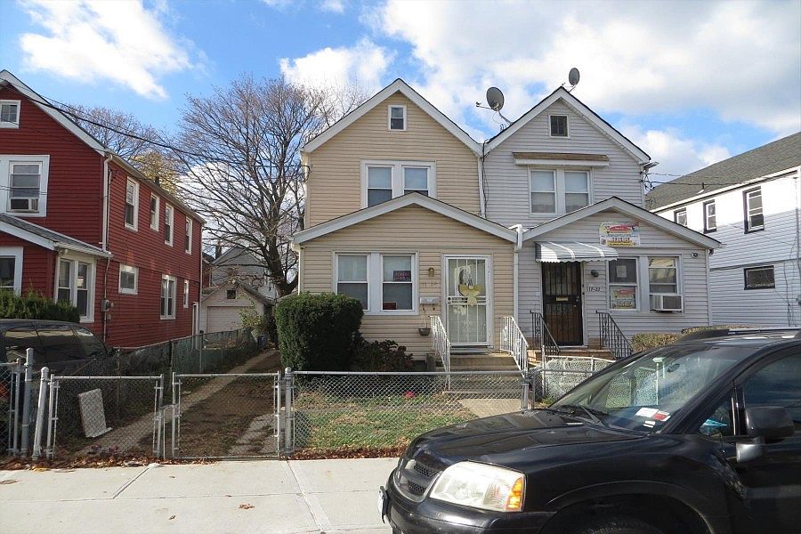 1st image of 11724 202nd St