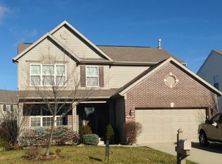 14492 Chapelwood Ln, Fishers, IN 46037