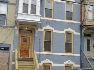 126 Lark St, Albany, NY 12210