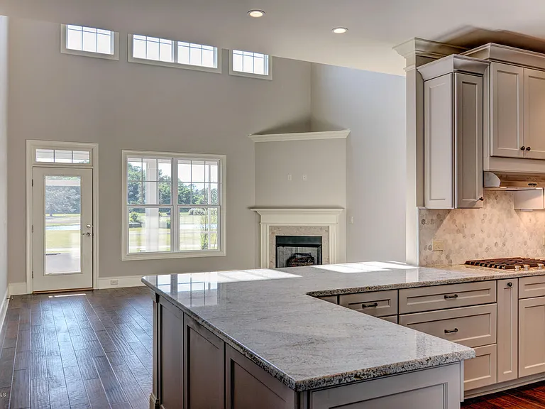 4302 Terrington Dr — Photo 9