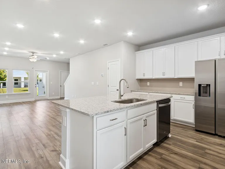 95337 Katherine St — Photo 8