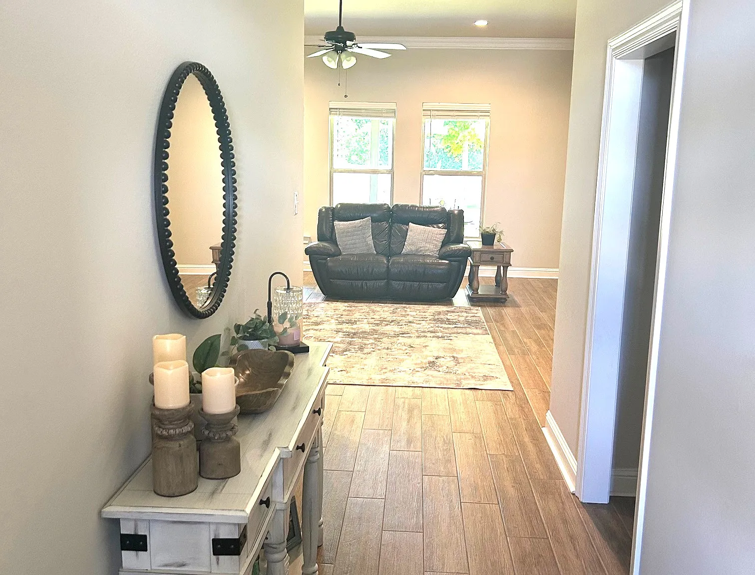 4 bed, 2204 sqft, $2,600 — Photo 4