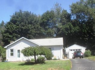 20 Virginia Ave, Groton, CT 06340