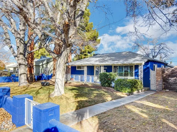 1225 Darmak Dr, Las Vegas, NV 89102