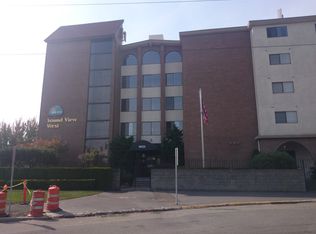 9023 Mary Ave NW APT 100, Seattle, WA 98117