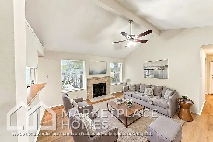 3 bed, 2.0 bath, 1164 sqft, $1,775 — Photo 3