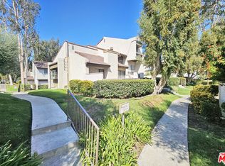 5800 Owensmouth Ave APT 13, Woodland Hills, CA 91367