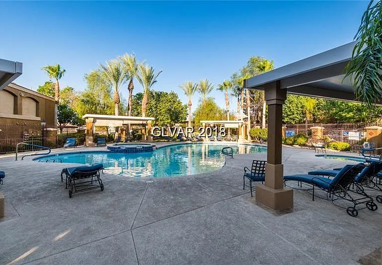 950 Seven Hills Dr #115 — Photo 2