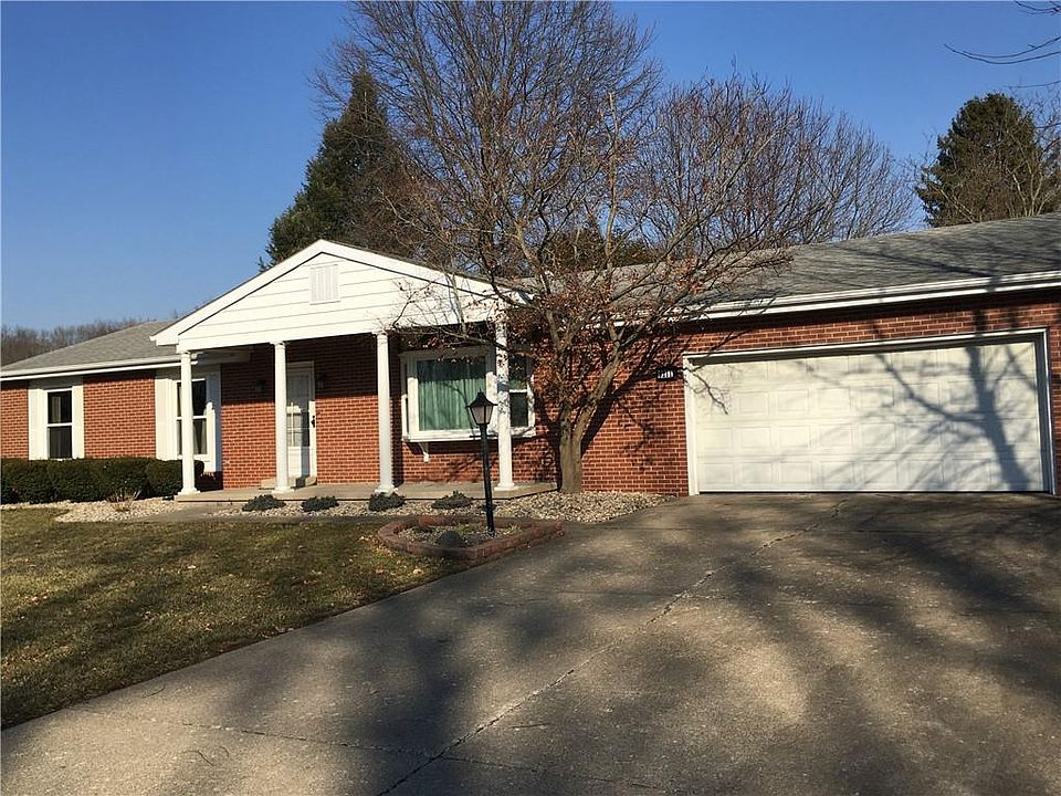 1st image of 3211 Vista Dr