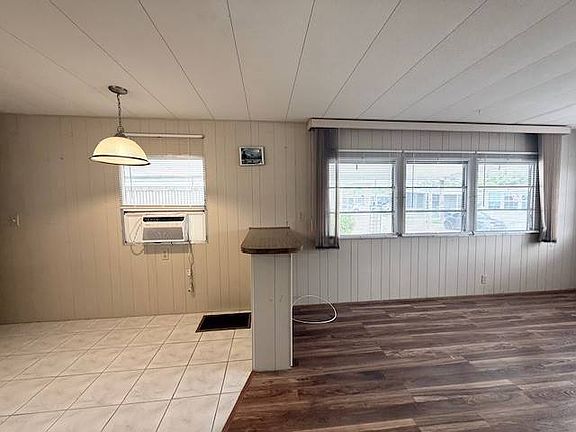 4th image of 1071 Donegan Rd Lot 733
