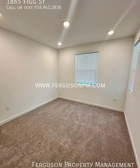 1865 Figg St — Photo 15