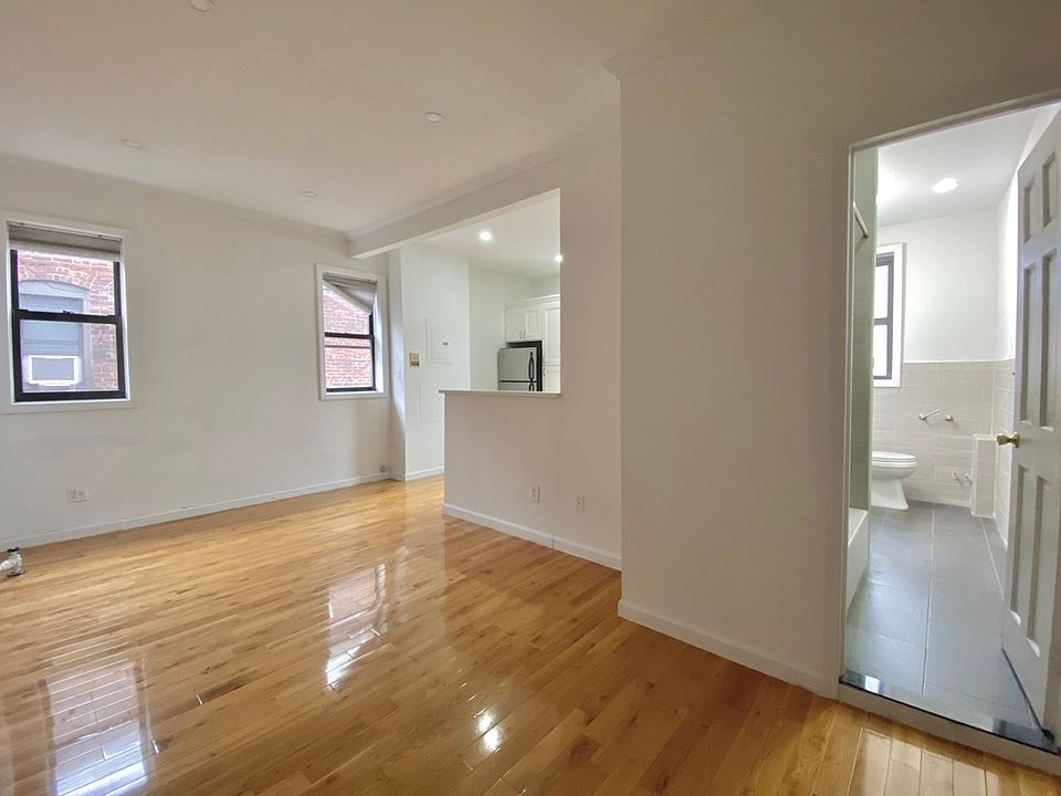 1st image of 573 6th St APT 15