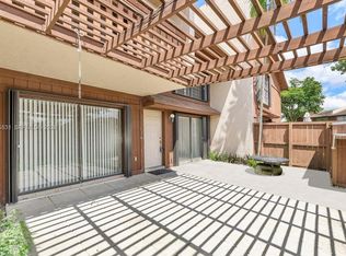 11500 SW 64th St APT F, Miami, FL 33173