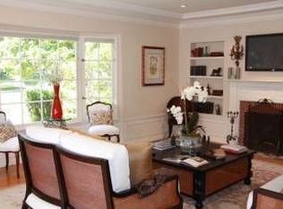 10660 Rochester Ave, Los Angeles, CA 90024