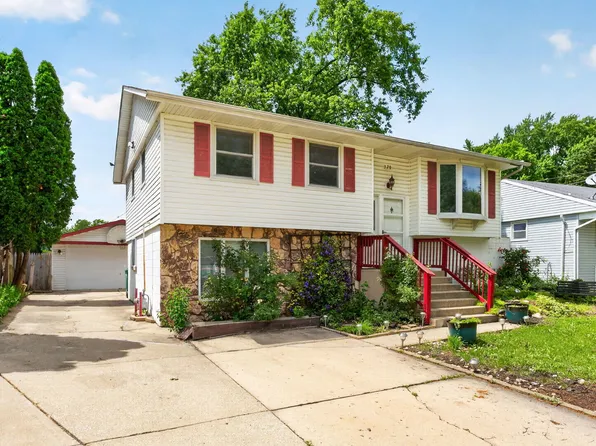 320 Hemlock Ave, Romeoville, IL 60446