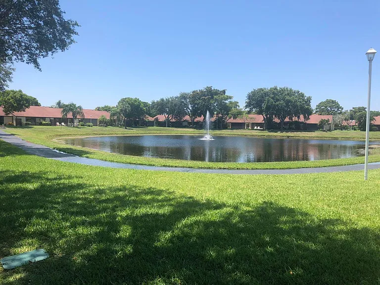 1028 Green Pine Blvd #D — Photo 2