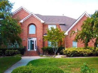 1300 Kingsbury Ct, Chesapeake, VA 23322