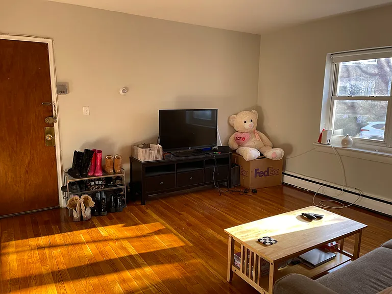61 Selkirk Rd #5 — Photo 14