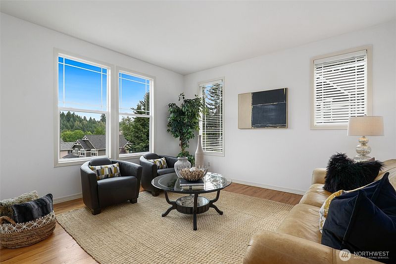 4th image of 10625 NE 173rd Place
