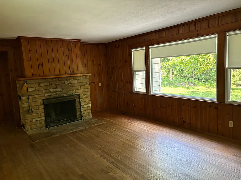 3406 Laurel Park Hwy — Photo 19