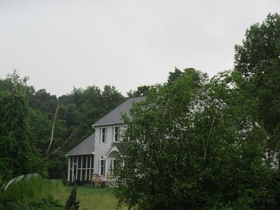 2nd image of 358 Joys Ln