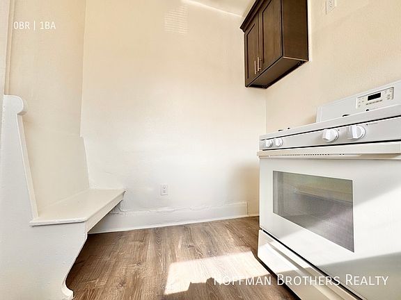 5th image of 1802 N La Brea Ave #107
