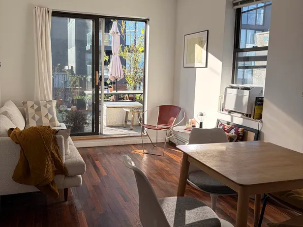 121 Orchard Street image 1 of 12