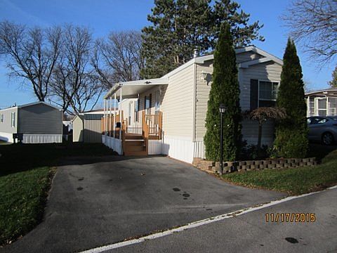 6 Orchard Grove