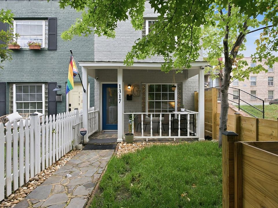 1st image of 1317 Pendleton St