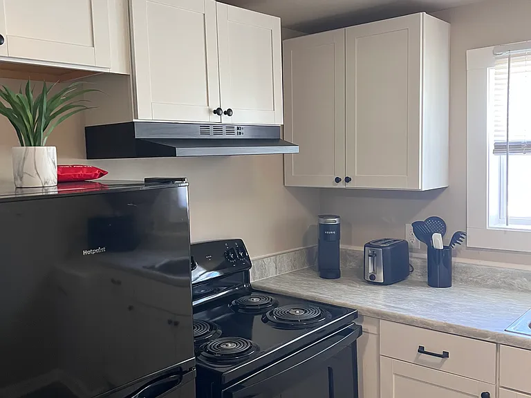 103 S Skipper St #1 — Photo 4