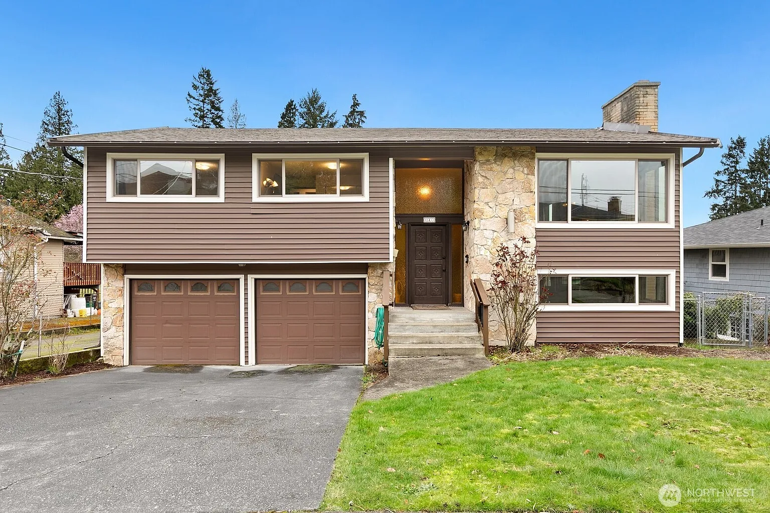 10411 57th Avenue S photo 1