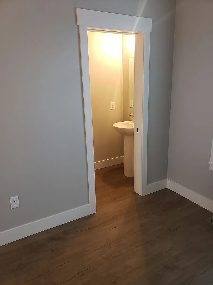 6132 Elysian — Photo 3