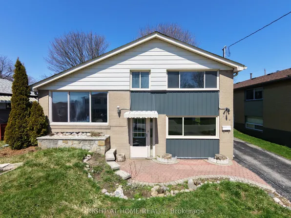 740 Stone St, Oshawa, ON L1J 1A6