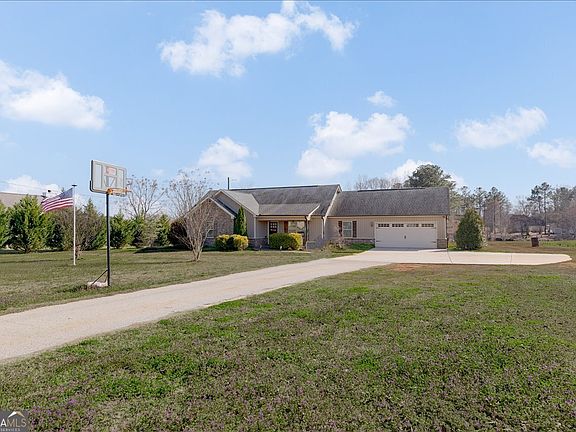 5th image of 309 High Falls Rd