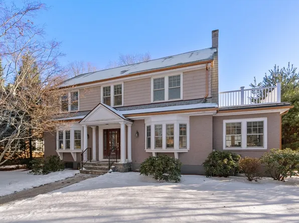 830 Commonwealth Ave, Newton, MA 02459