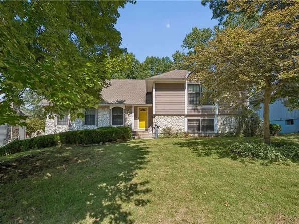 11010 E 83rd Ter, Raytown, MO 64138