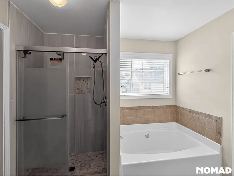 1118 Westchase Cv — Photo 11