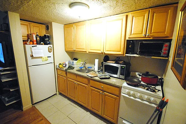 Rented by Bold New York | media 17