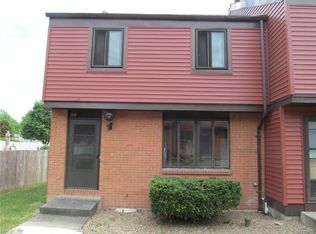 1160 Peppertree Dr, Derby, NY 14047