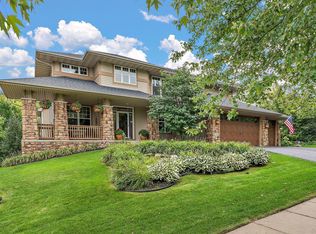 10742 Maple Blvd, Woodbury, MN 55129
