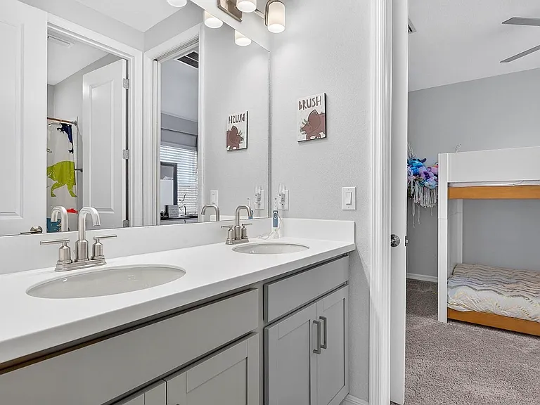5825 Fieldmoor Ct — Photo 17