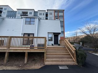 251 E Glenn Ave APT B, Auburn, AL 36830