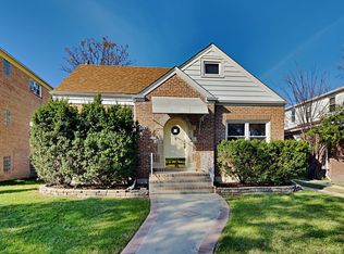 2106 S 16th Ave, Broadview, IL 60155