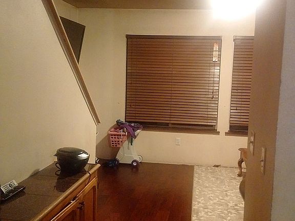 2nd image of 10726D Stone Ave N