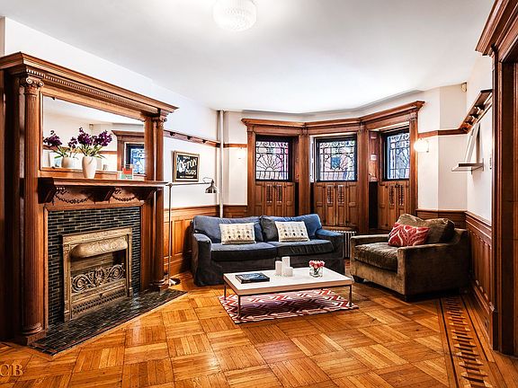 3rd image of 247 Stuyvesant Ave #3