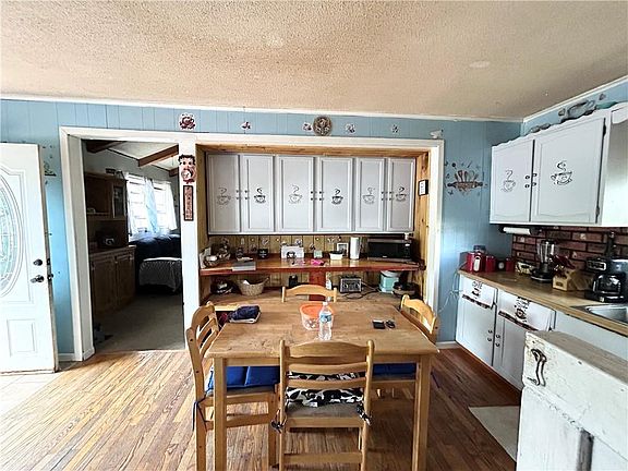 4th image of 1505 Mason Rd