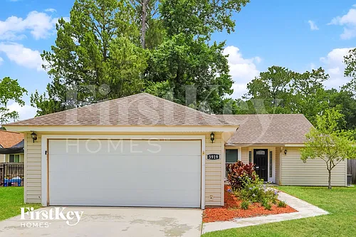3919 Summer Pines Dr Photo 1