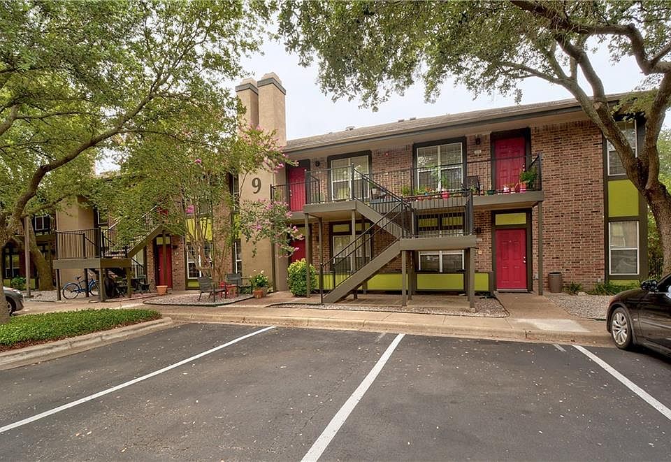 1st image of 7685 Northcross Dr Unit 921