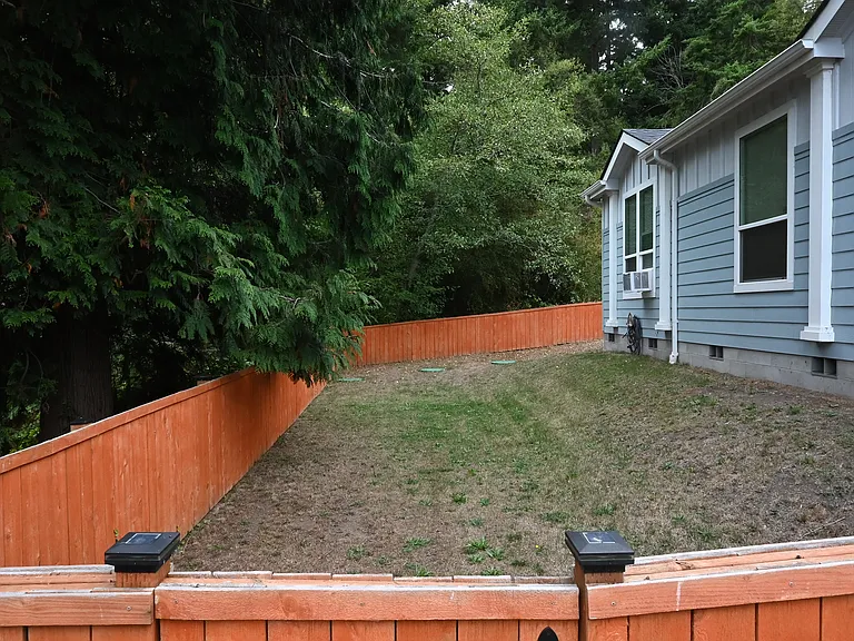 Ocean View Dr — Photo 5